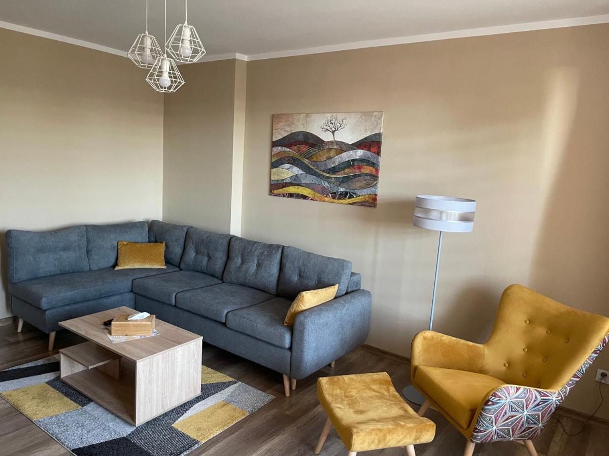 Apartament Sunflower Szczecinek Exterior photo